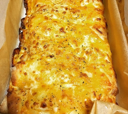 cheesy garlic bread